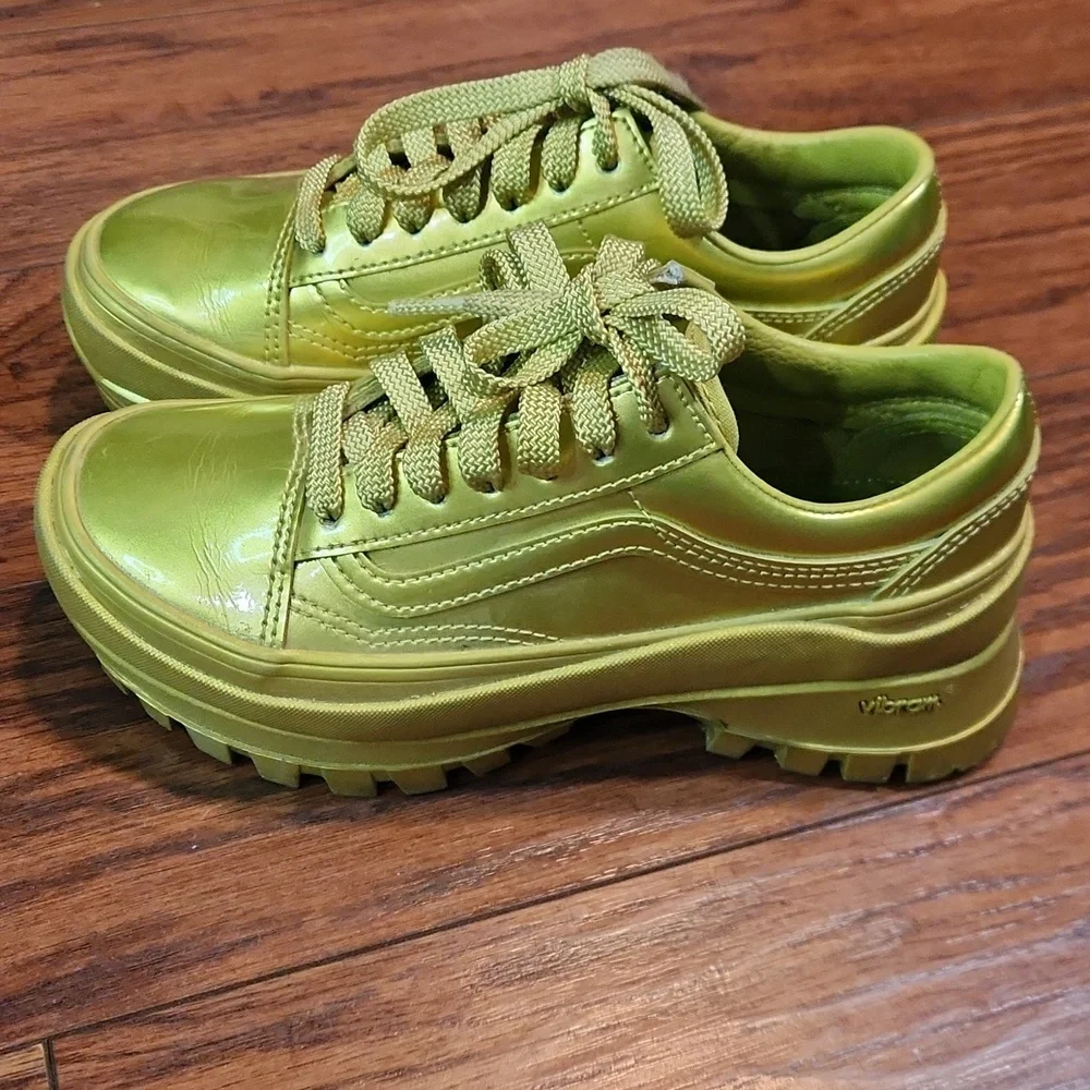 VANS Collina Strada Old Skool Lug Sole Womens Sneakers - Picture 4 of 6